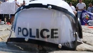 Разследват обществена поръчка за покупка на полицейски каски 