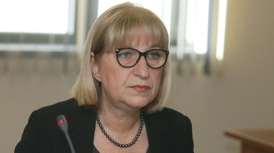 Валерия Велева: Вие се провалихте, г-жо Цачева!