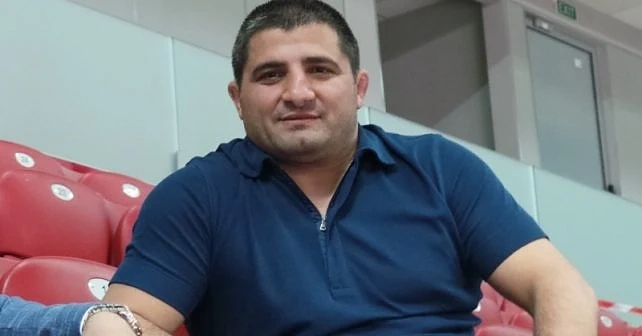 Армен Назарян: Нито съм катастрофирал нито съм пострадал  