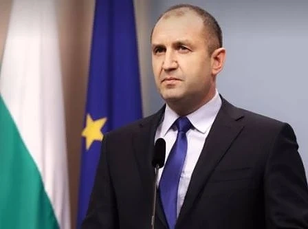 Румен Радев: Христос воскресе! Нека да крепне вярата, надеждата и любовта между всички нас