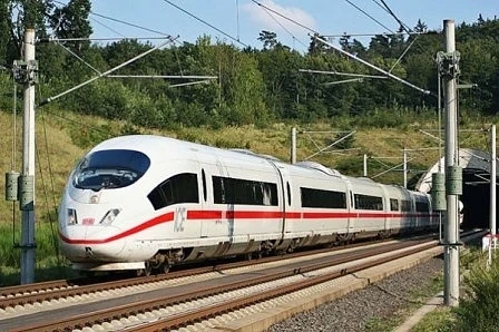 Безплатно пътуване с влак из Европа за навършващите пълнолетие
