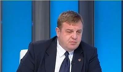 Петима нови генерали за Гергьовден обеща военният министър