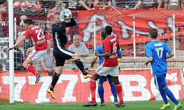 ЦСКА би Верея с 5:1