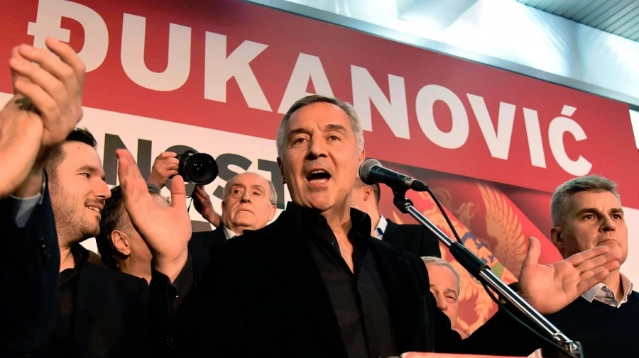 Мило Джуканович печели президентските избори в Черна гора