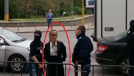 Кметицата на Младост се изявява със съпредседателя на \