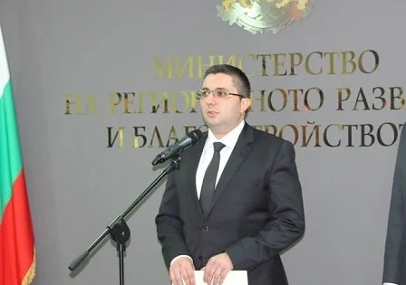 Министър Нанков: Цялото трасе на АМ „Хемус“ ще бъде построено до 7 години