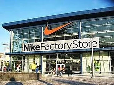 Трима директори се разделят с Nike    