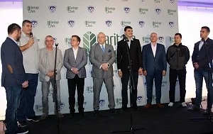 Министър Кралев посети строежа на новата спортна зала „София Парк“