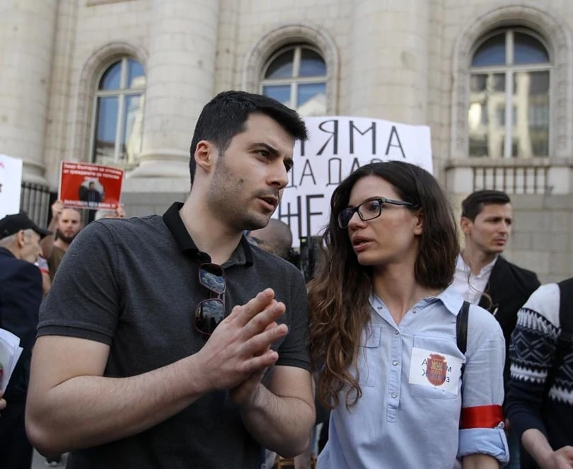 Желяз останал без работа, компанията рискувала да остане без лиценз 