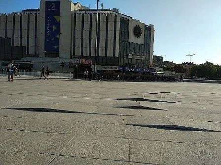 Плочките на Фандъкова не издържаха пред НДК