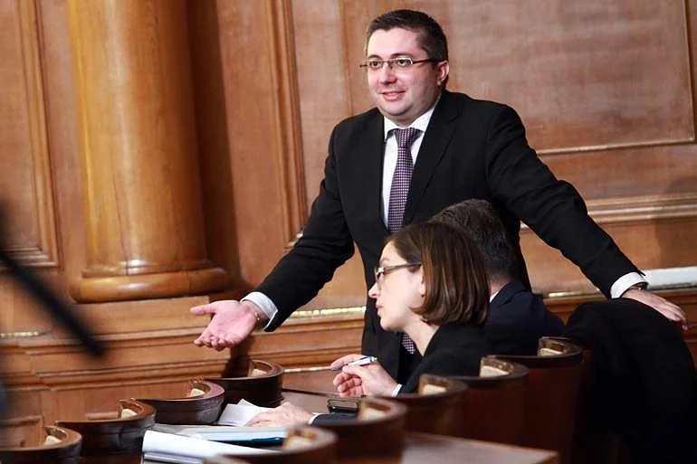Нанков: Строим най-евтините магистрали в Европа