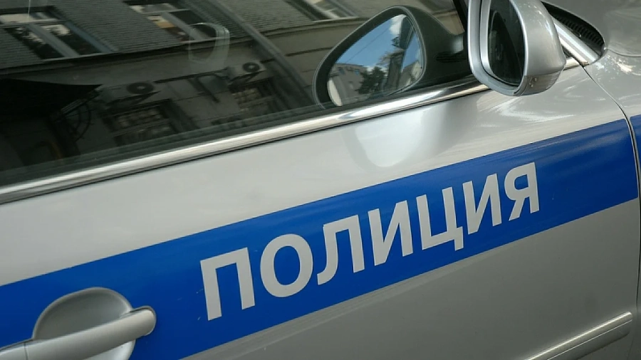 Зверство! Млад мъж уби жена пред детето й