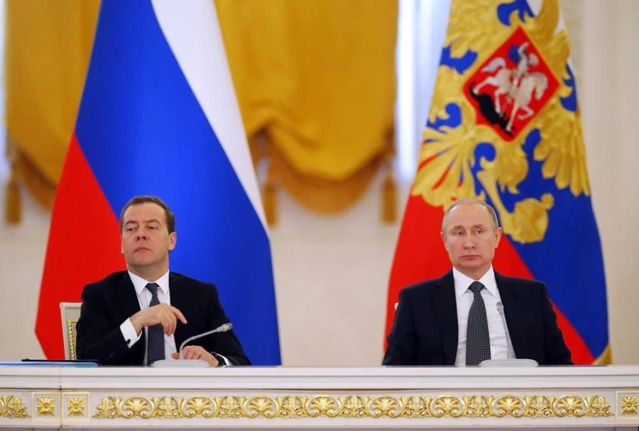 Путин предложи отново Дмитрий Медведев за премиер на Русия