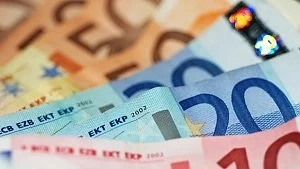 Спипаха мъж с фалшиви банкноти 
