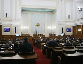 Парламентът подкрепи превозвачите