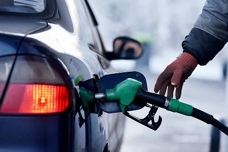 Очаква се леко увеличение на цените на горивата у нас