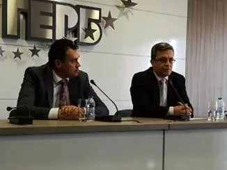 ГЕРБ: Правителството защитава българските превозвачи