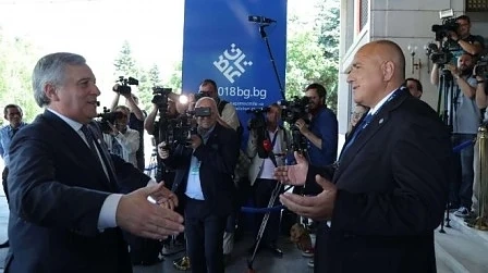 Борисов се срещна с председателя на ЕП Антонио Таяни (СНИМКИ)