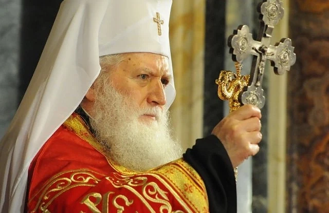 Изписаха патриарх Неофит от болницата