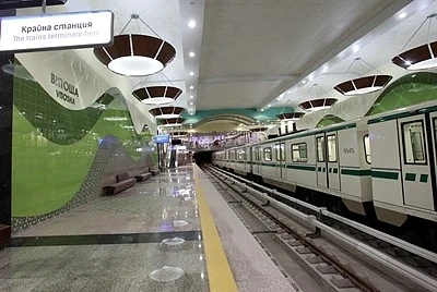 Удължават метрото до Икеа и Ринг мол