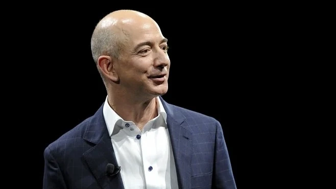 Основателят на Amazon може да купи всички имоти в Чикаго 