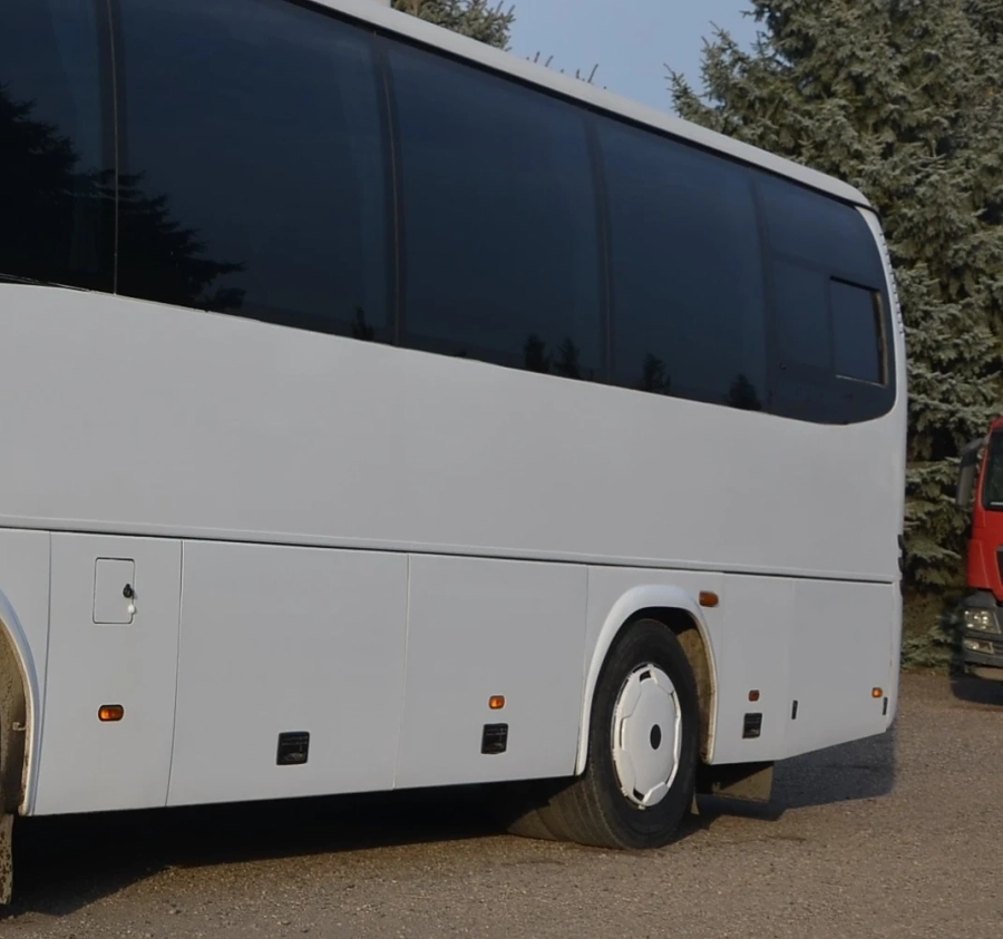 2500 автобуса спират работа   