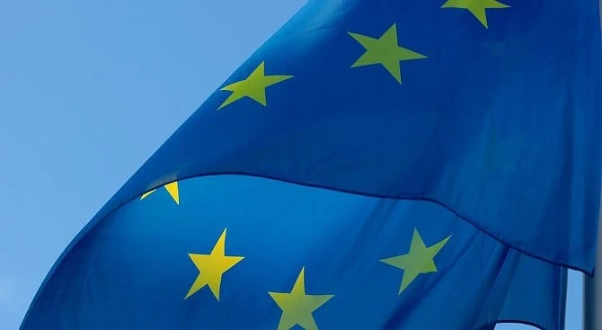 ЕК ще увеличи бюджета за програмата Еразъм 