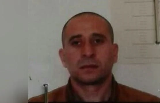 Избягалия затворник в Ловеч се издирва с хеликоптер 