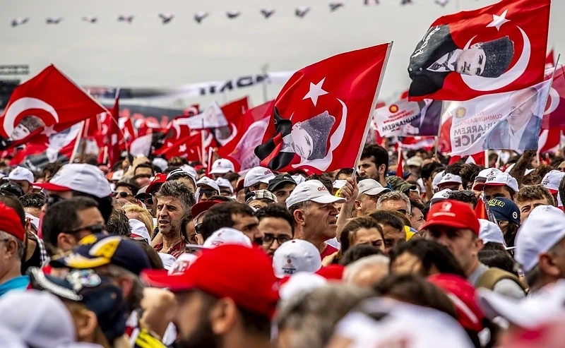 5 милиона на митинга на Мухарем Индже в Истанбул