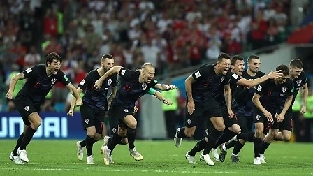 Хърватия елиминира Русия след дузпи и е на полуфинал 
