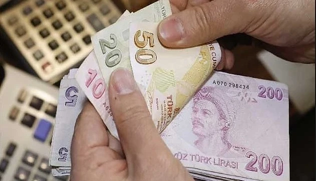 Продължава сривът на турската лира