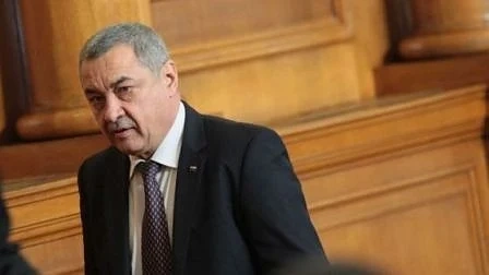 Валери Симеонов: Ако коалицията спаси “редник Киро “,НФСБ излиза от нея