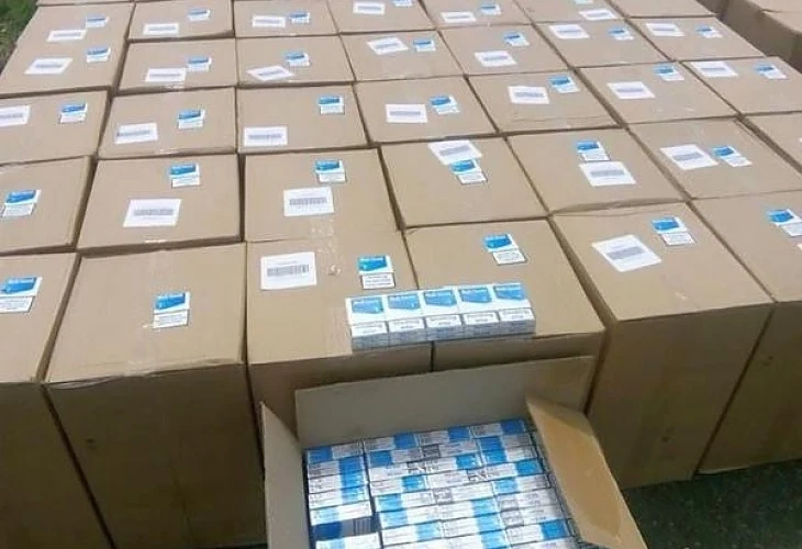  Спипаха 100 мастербокса с нелегални цигари