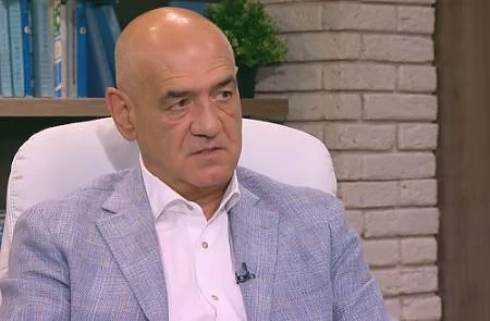 Дечо Дечев: Проблемът на НЗОК са едни хорица в сянка, които дърпат конците
