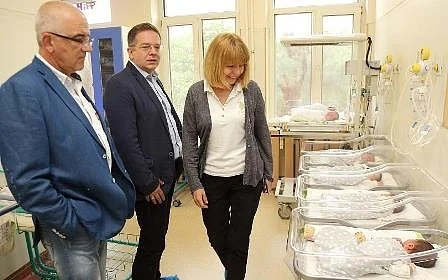 Отпускат близо 6 млн. лв в подкрепа на общински болници и ДКЦ-та
