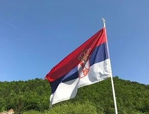 Повече от 54 000 сръбски компании са с блокирани сметки