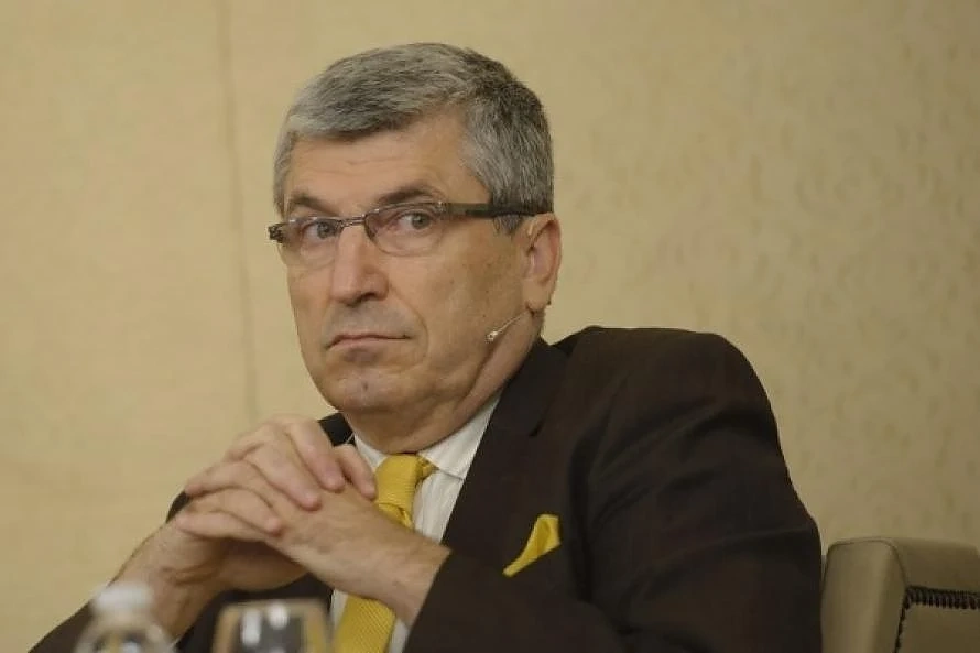 Икономистът Илиян Василев: Доверието в \