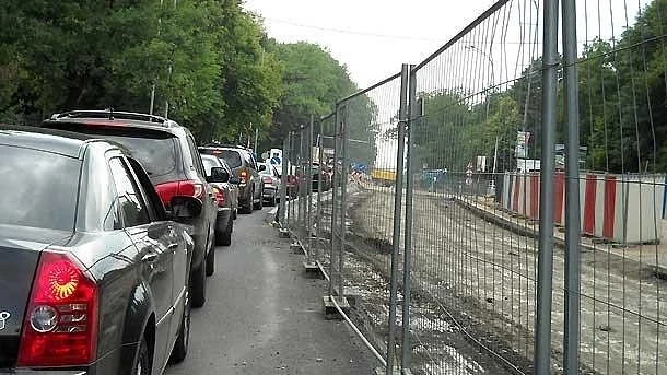 Промени в движението заради подмяна на водопровод