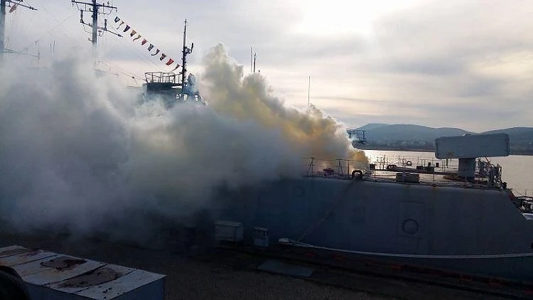 Турски кораб горя в български води, има загинал моряк