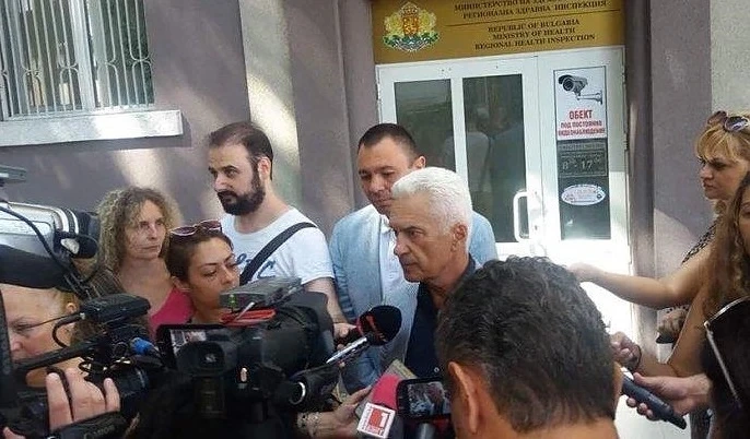 Волен Сидеров иска оставката на шефа на РЗИ-Бургас