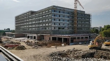 Renault отваря централа в Букурещ през следващата година