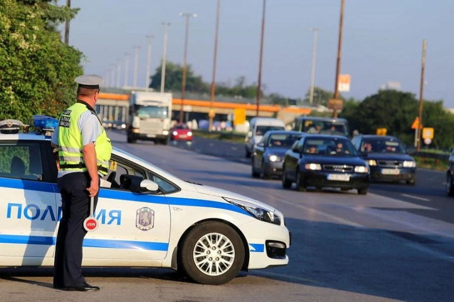МВР продължава да следи стриктно за нарушения по пътищата 
