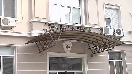 2-годишно дете почина, след като било заключено в кола при 30°