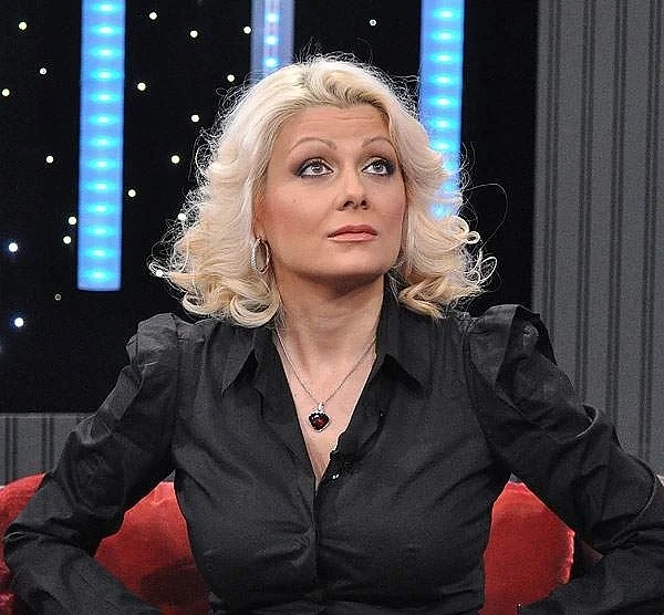 Венета Райкова спря антидепресантите  