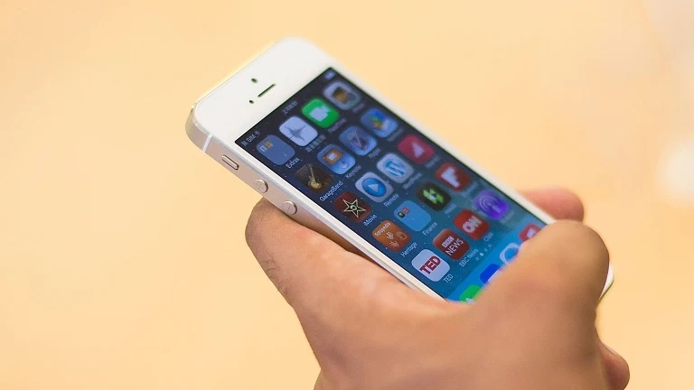 Apple пуска на пазара три нови iPhone-а през септември
