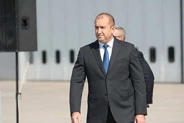 Камарата на строителите в България искат извинение от Румен Радев 