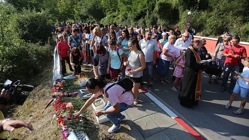 Протестите в Своге продължават