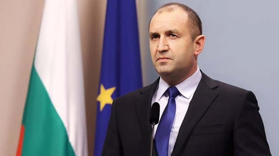 Румен Радев: Страната се дави в скандали, оставките вече не са решение!