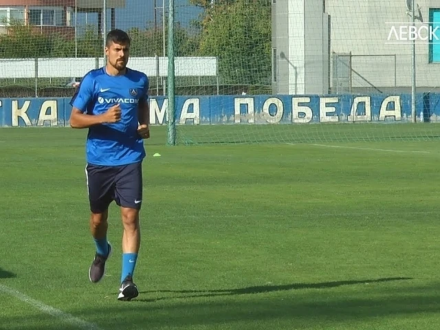Нуно Рейш с първа тренировка в Левски