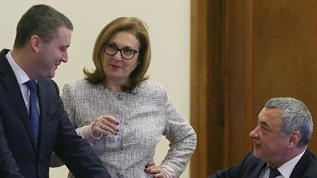 Няма предпоставки за предсрочни избори,опитите на БСП са \